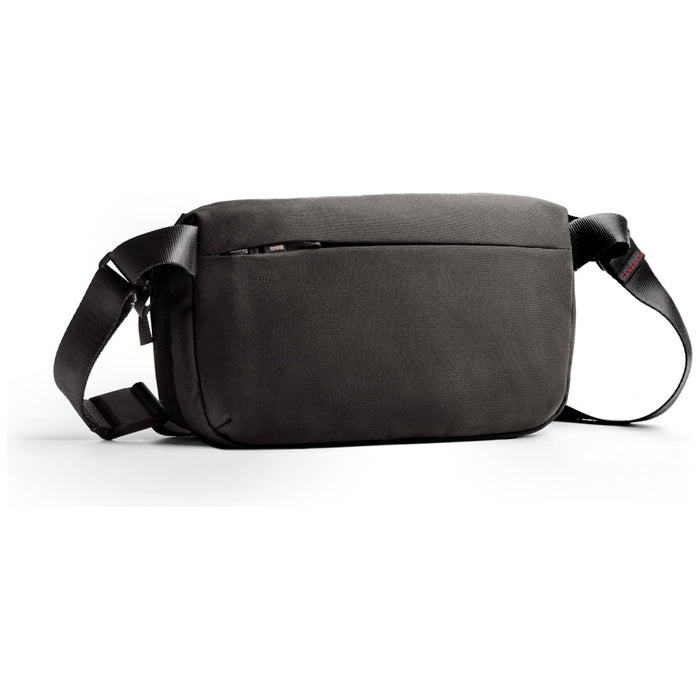 Uniq Crossbody Denver 5L Bag - Black