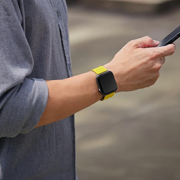 Uniq Revix Magnetic Strap for Apple Watch 42 / 44 / 45 / 49 mm - Blue-Black
