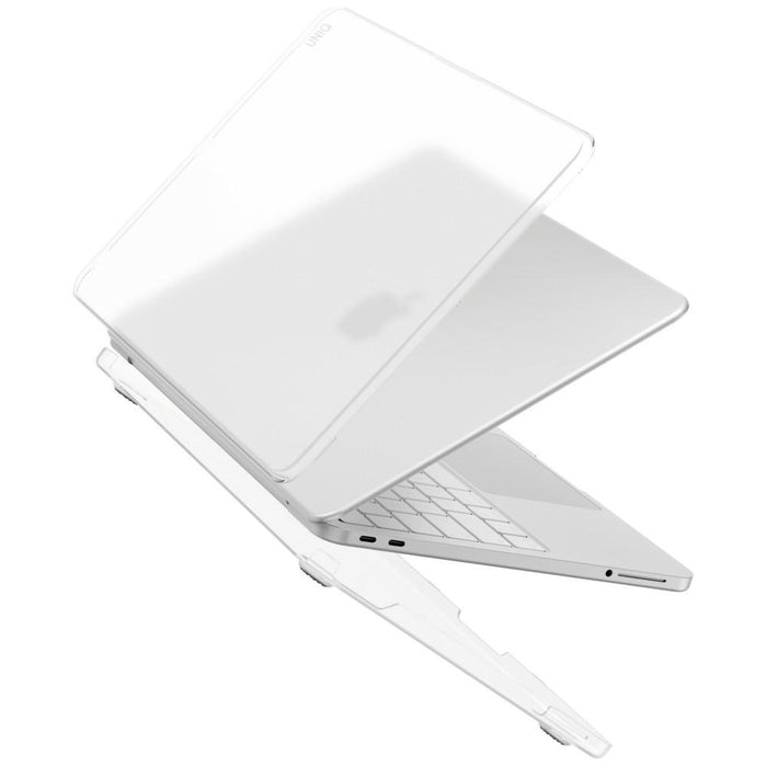Uniq Claro Case for MacBook Neo - Transparent