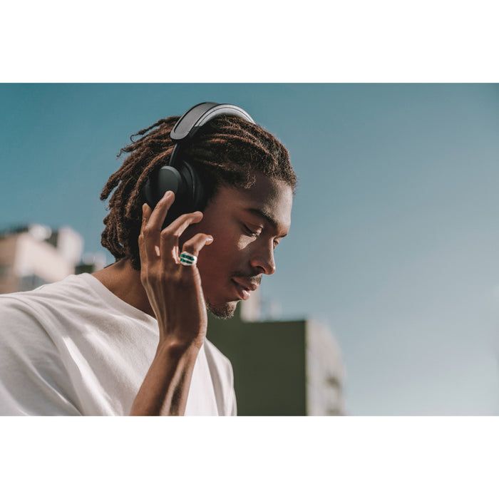 URBANISTA LOS ANGELES Solar charging headphones 40 mm dynamic drivers On-ear detection black