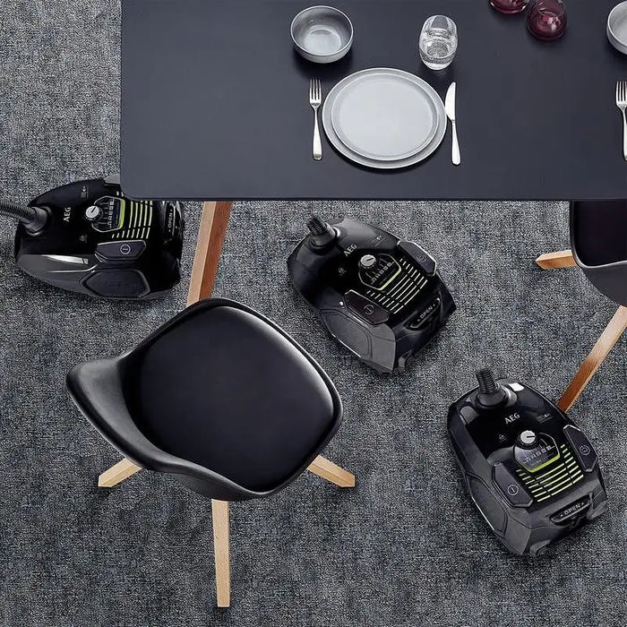 Vacuum cleaner AEG VX7-2-ÖKOX - Прахосмукачки с торбички<<<Прахосмукачки<<<Малки