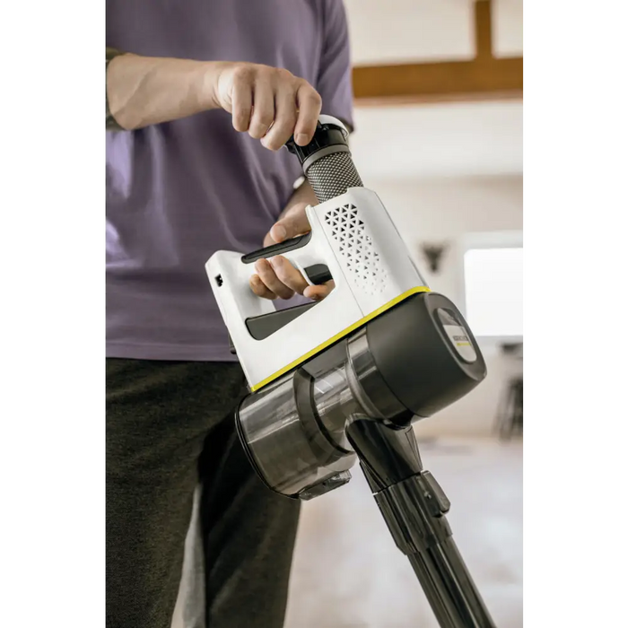 Vacuum cleaner KARCHER VC 4 Cordless myHome Pet 11986330 - Прахосмукачки вертикални<<<Прахосмукачки<<<Малки