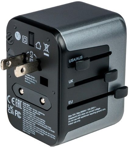 Verbatim UTA-03 Universal Travel Adapter with 1 x USB-C PD 30W & QC 3.0 / 2 x USB-C / 2 x USB-A