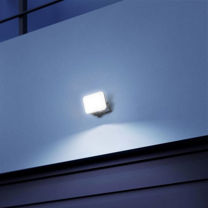 LED SPOTLIGHT VLE-F3-0205B FLOOD 20W/5K VIDEX