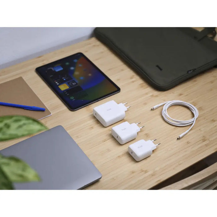 Wall Charger Trust 25139 White - Електроника Телефони и таблети<<<Компютри| Електроника<<<BigBuy&&&Power