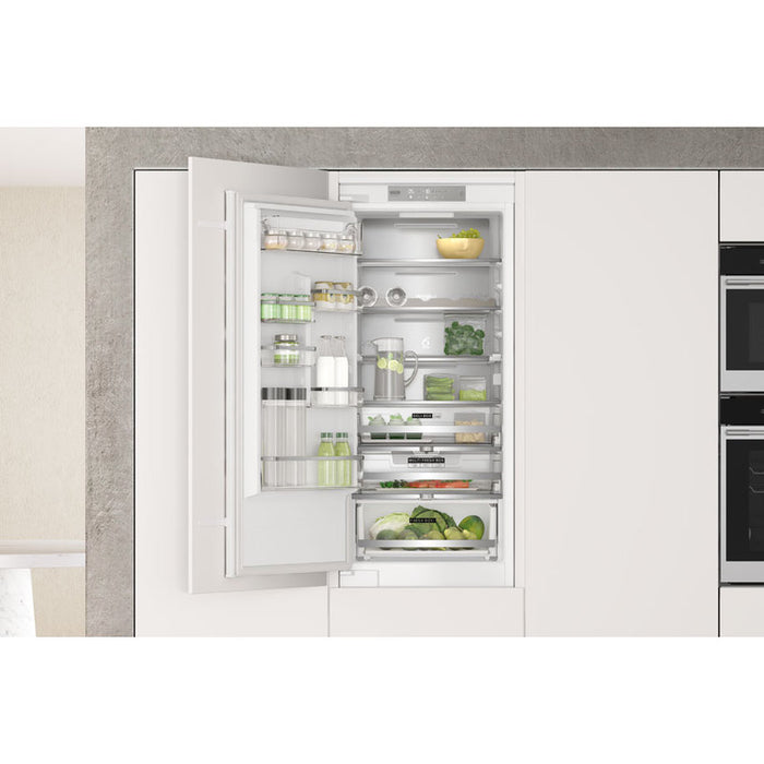 Whirlpool WHC20 T573 P built-in refrigerator
