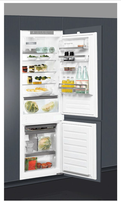 Whirlpool ART 8810 SF 273 L white built-in fridge-freezer
