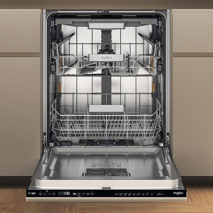 Built-in dishwasher Whirlpool MaxiSpace W7I HP42 L, 15 sets, 600 W, mm, C