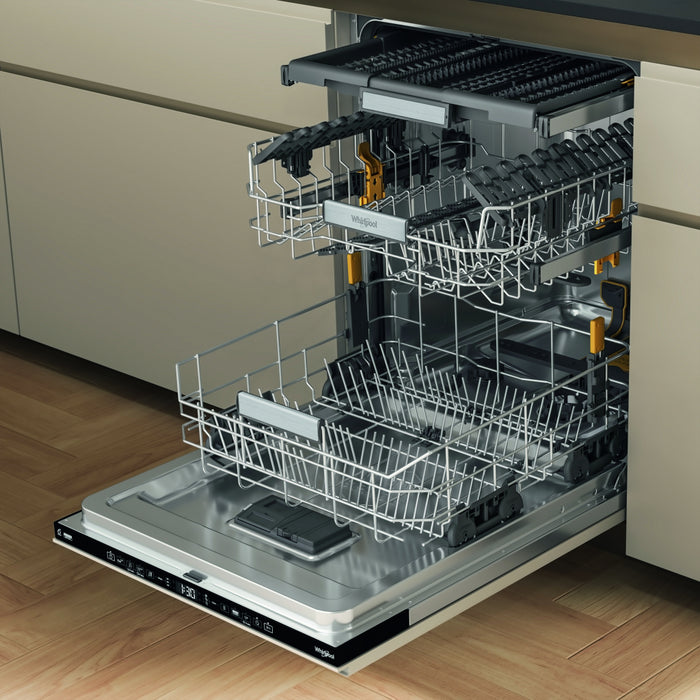 Whirlpool MaxiSpace W7I HT40 T built-in dishwasher