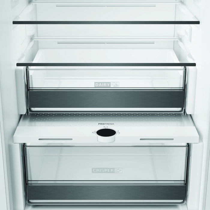 Built-in refrigerator Whirlpool WHK2 5292 B4E