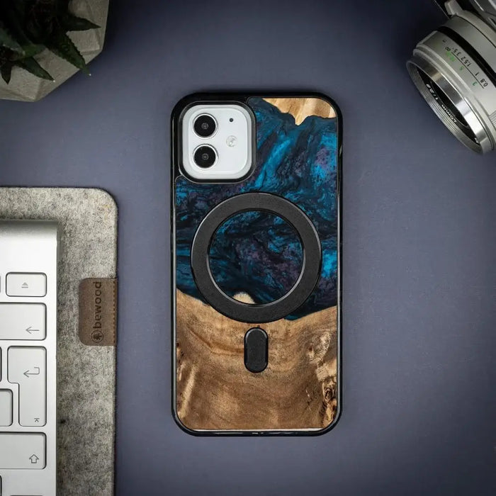 Wood and Resin Case for iPhone 12/12 Pro MagSafe Bewood Unique Neptune - Navy Blue & Black - Cell phone cases