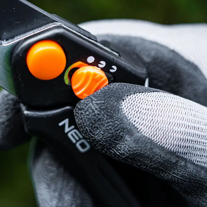 WORK GLOVES SIZE 10 NEO - Ръкавици<<<Работно облекло<<<Инструменти и железария<<<Praktiker