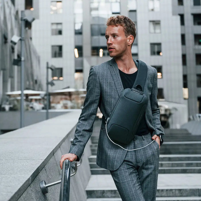 Wozinsky Premium Single Shoulder Anti-Theft City Backpack with Organizer and USB - Black - Laptop bags<<<HurtelXML