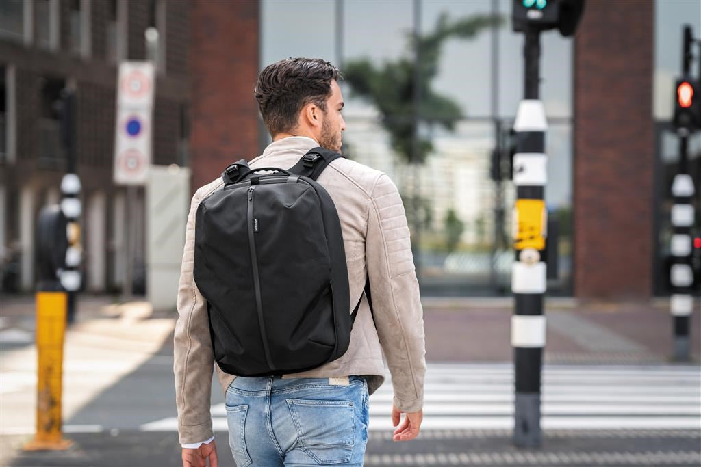 XD DESIGN ANTI-THEFT BACKPACK BOBBY FLEX GYM BAG BLACK P/N: P705.801 - RucksacksBAG-PLE<<<LuggageBAG<<<ActionPL