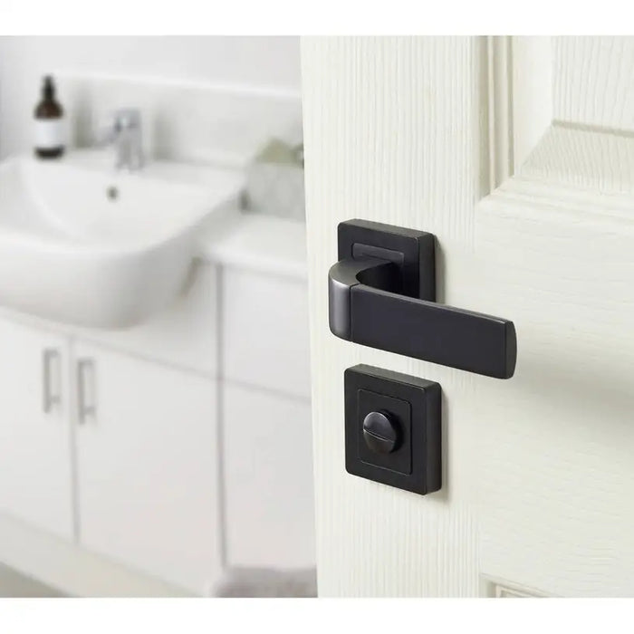 YALE BOLOGNA DOOR HANDLE - Обков за врати<<<Обков<<<Мебели и интериор<<<Praktiker&&&Обков за врати<<<Врати и