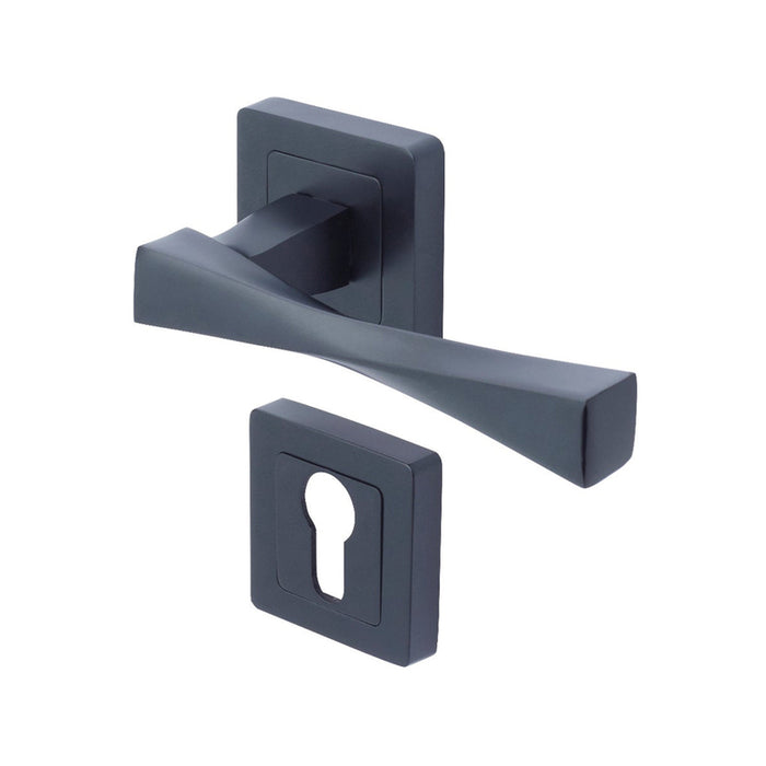 YALE VERONA DOOR HANDLE
