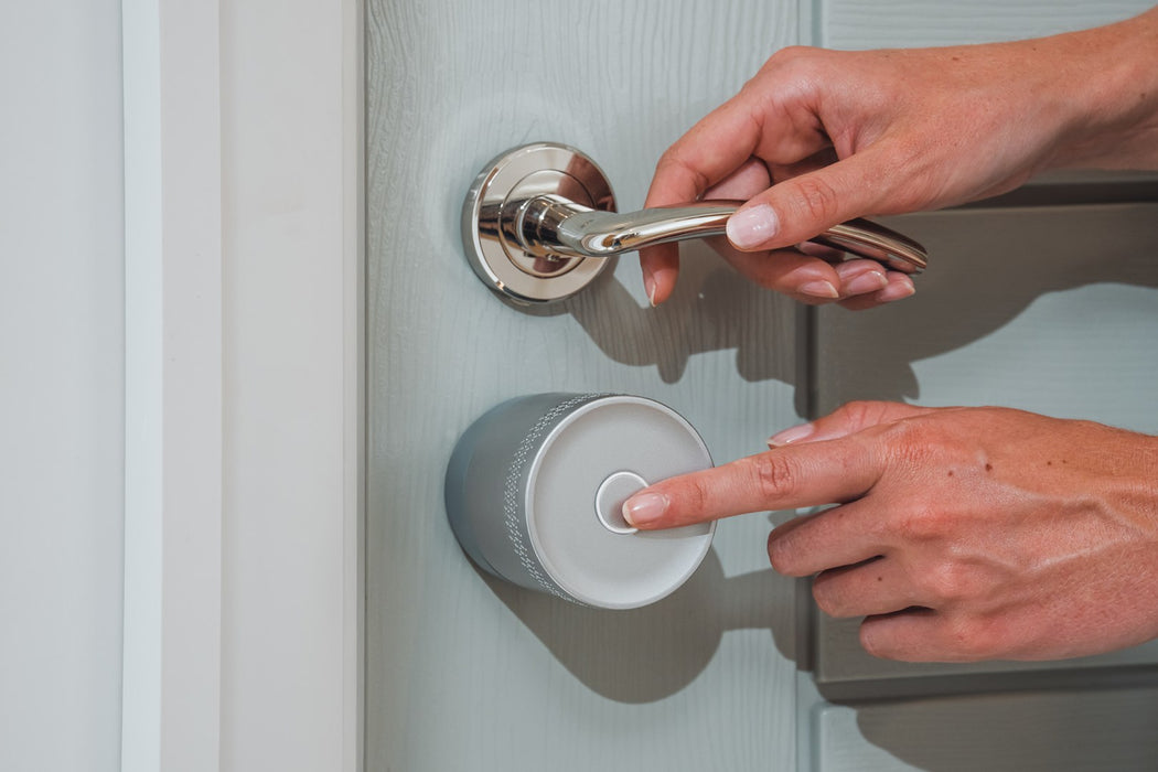 Yale Linus Smart Lock L2 Lite - smart door lock Silver