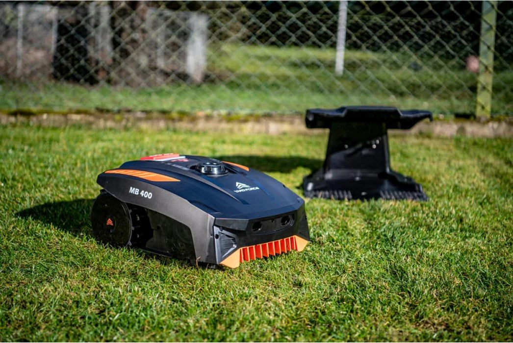 YARDFORCE 400 M2 ROBOT MOWER